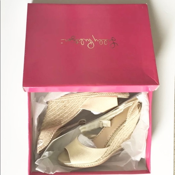 NWT Lilly Pulitzer Alyssa Gold Metallic Sandal 8.5 - Picture 5 of 13